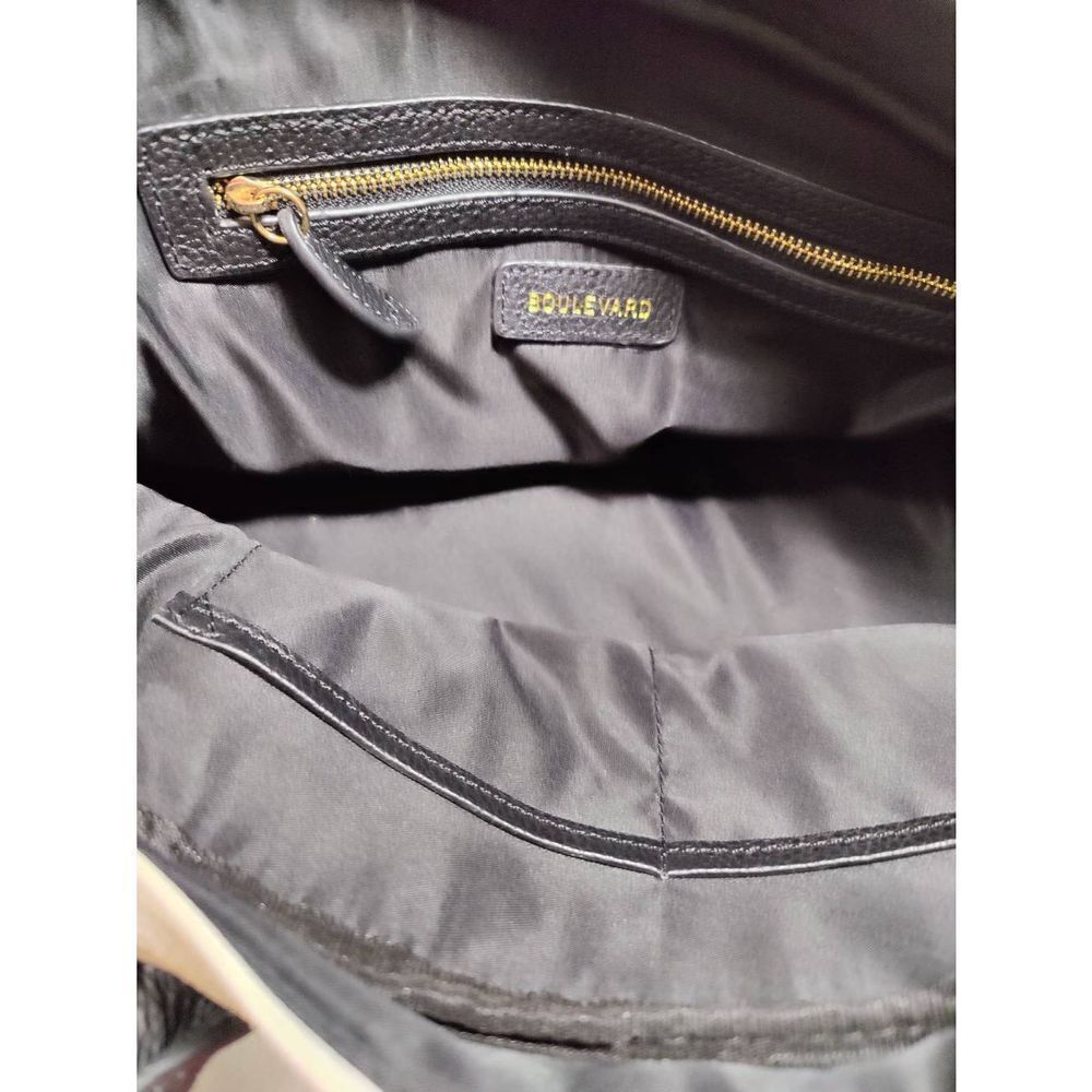 Boulevard Leather Satchel - Picture 4 of 4
